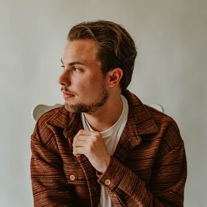 Meet your Posher, Blake